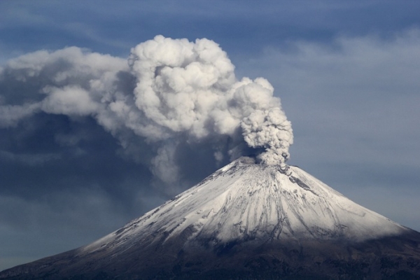 Swiss Re’s pioneering volcano model highlights multi-billion dollar exposure