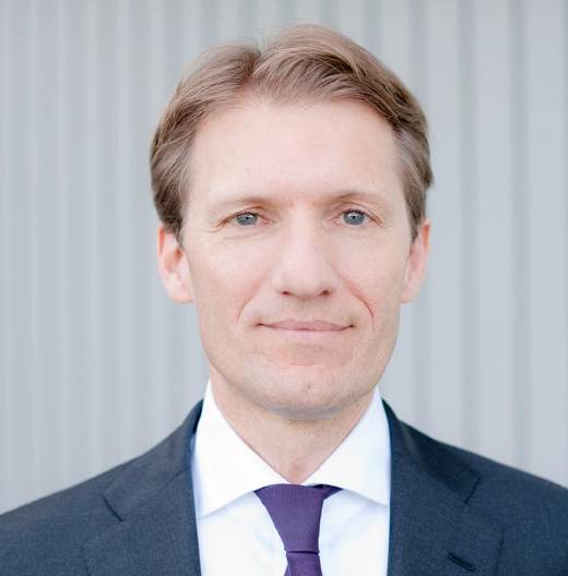 Jean-Jacques Henchoz, Hannover Re CEO