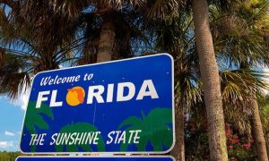 Florida passes insurance bill to settle troubled market